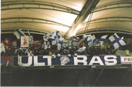 19-LYON-OM 01.jpg